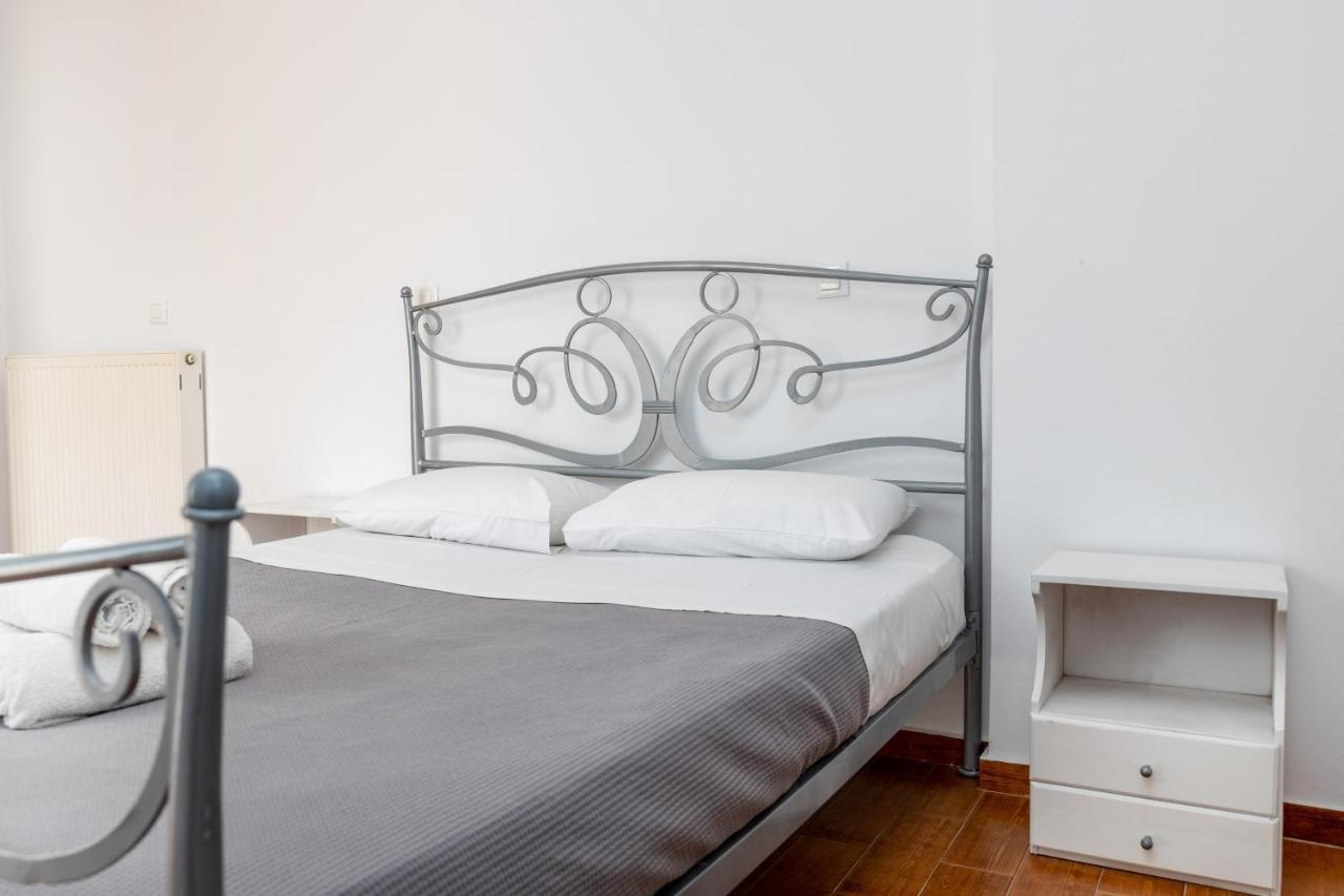 Naxos City Depis Economy Apartments מראה חיצוני תמונה