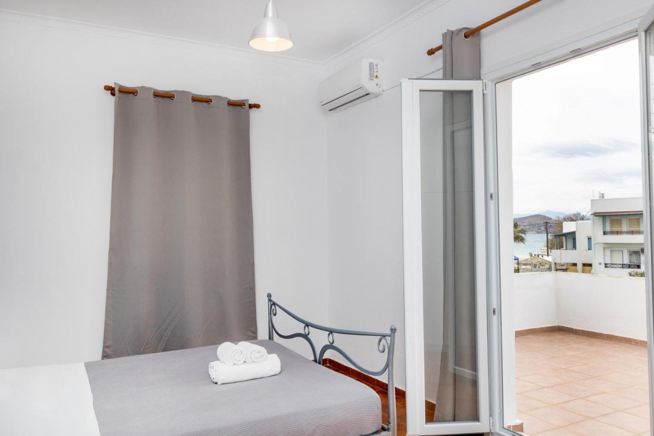 Naxos City Depis Economy Apartments מראה חיצוני תמונה