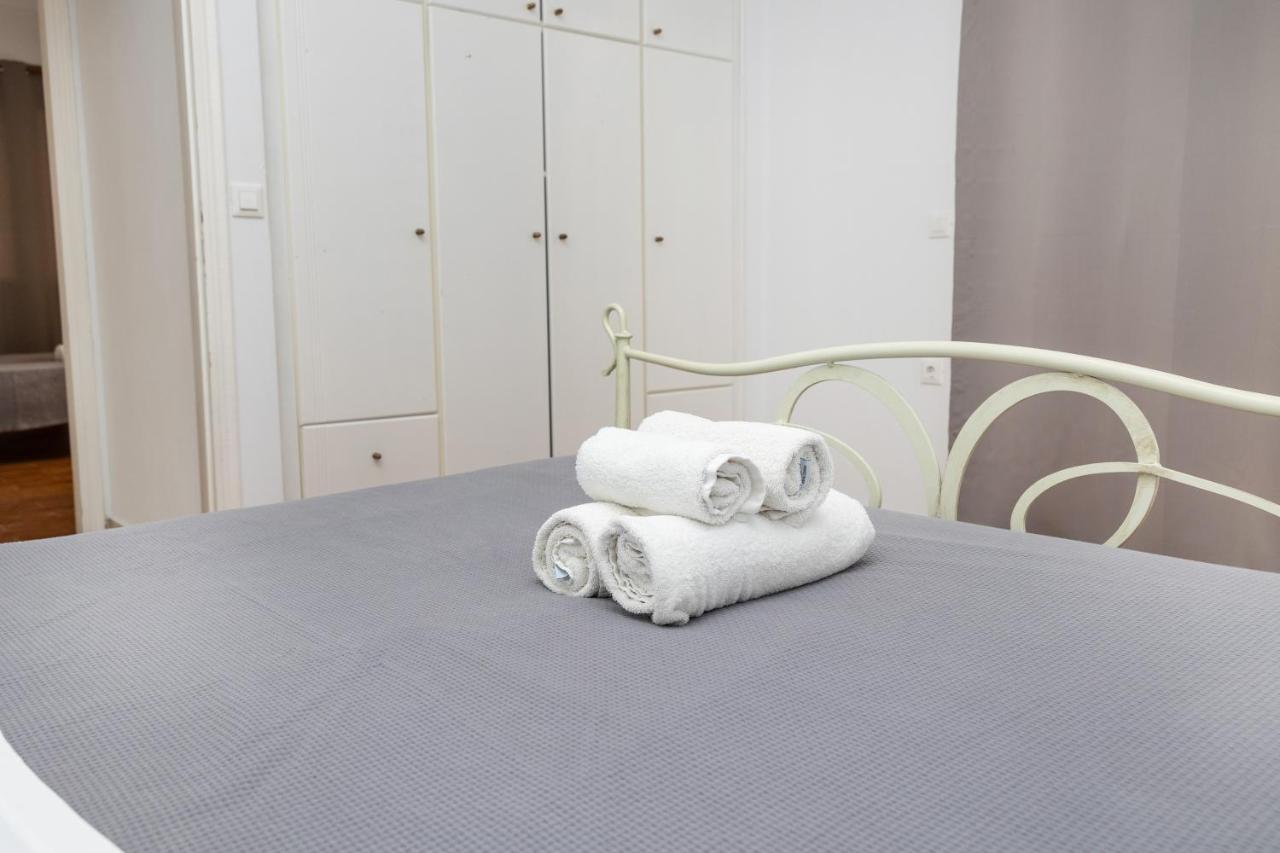 Naxos City Depis Economy Apartments מראה חיצוני תמונה