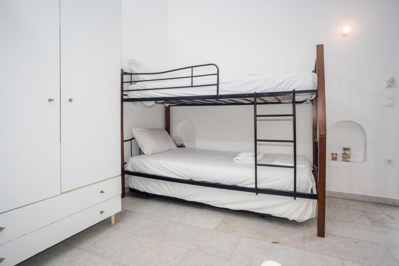 Naxos City Depis Economy Apartments מראה חיצוני תמונה